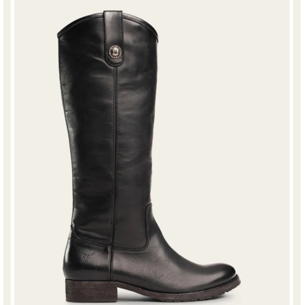 Frye Melissa Button Lug Tall- Sz 6.5